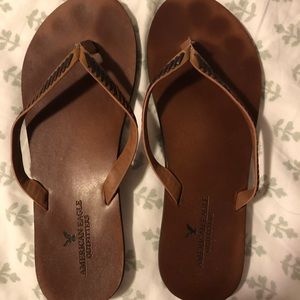 American Eagle leather flip-flops 7 ombré